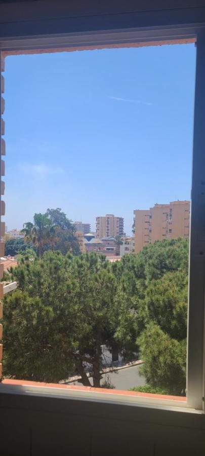 Apartament Acuario Shared Flat Piso Compartido Est Partage الشقة مشتركة Benalmádena Zewnętrze zdjęcie