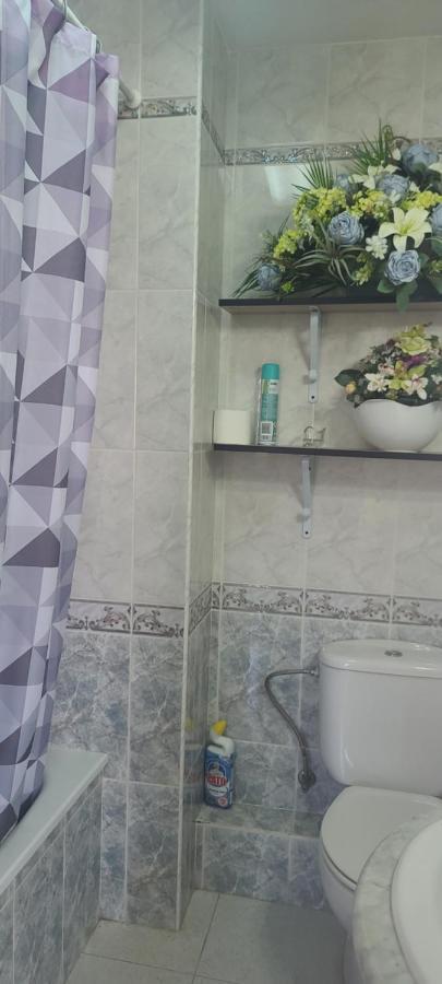 Apartament Acuario Shared Flat Piso Compartido Est Partage الشقة مشتركة Benalmádena Zewnętrze zdjęcie